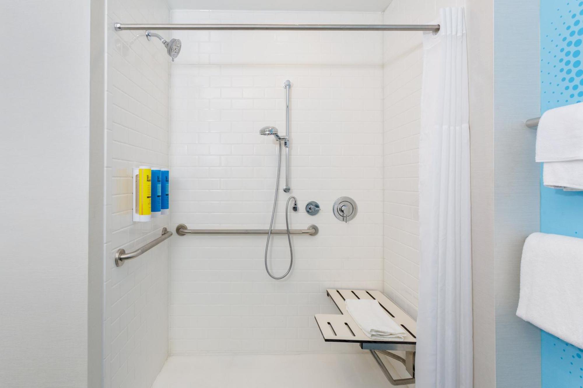 Tru By Hilton Panama City Beach Upper Grand Lagoon المظهر الخارجي الصورة
