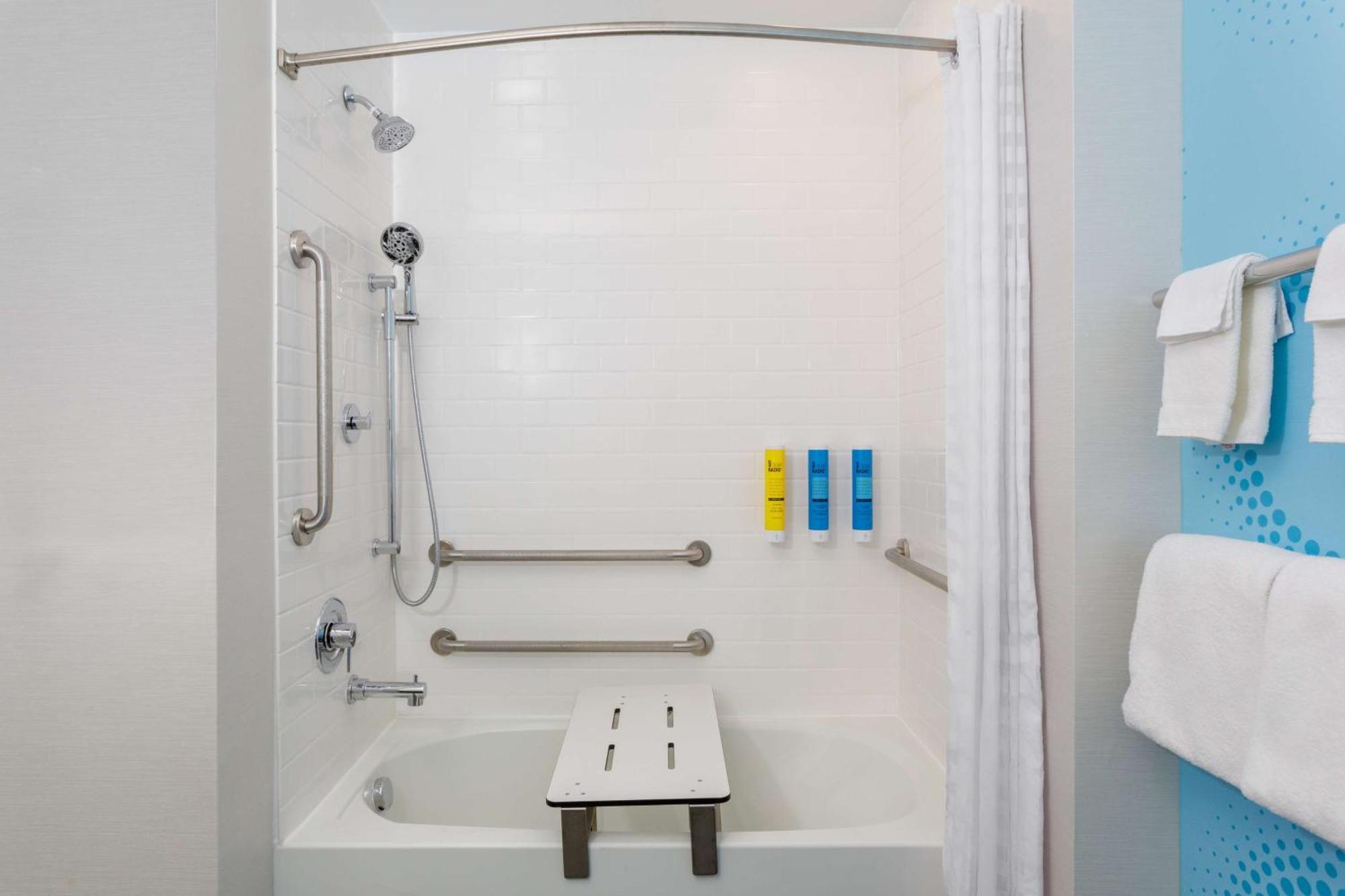 Tru By Hilton Panama City Beach Upper Grand Lagoon المظهر الخارجي الصورة